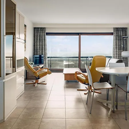 Grand E4 Apartment Oostduinkerke