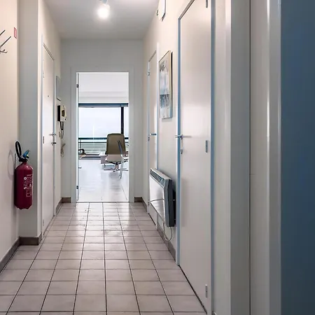 Grand E4 Apartment *