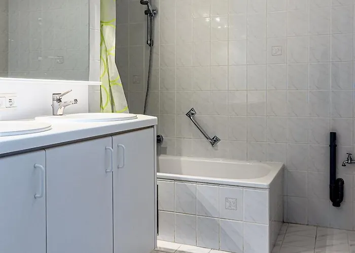 Apartamento Grand E4 *