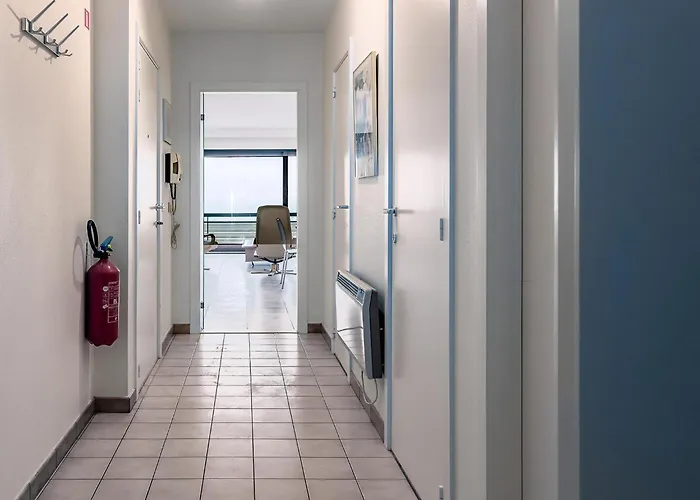 Grand E4 Apartamento *